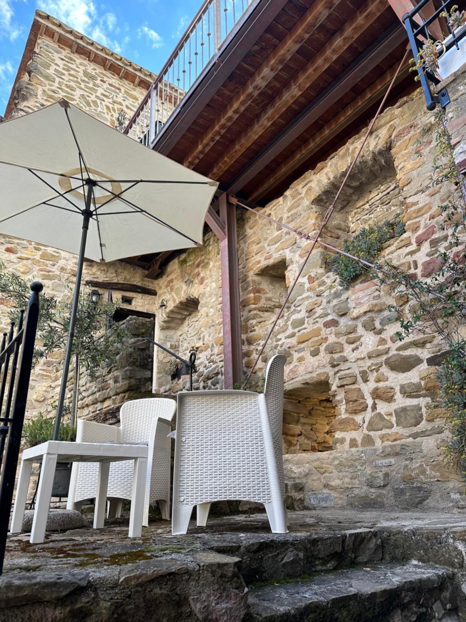 Appartamento Castello Di Francocci Spoleto Esterno foto